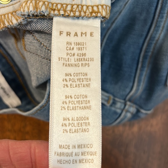 Frame Le Skinny De Jeanne Distressed Raw Hem Jeans - Picture 6 of 7